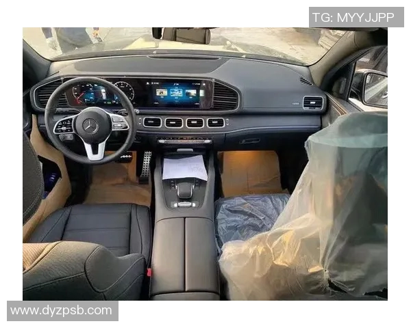 球星同款足球手套价格大全精选 不同品牌款式一览 球星同款足球手套价格大全精选 不同品牌款式一览